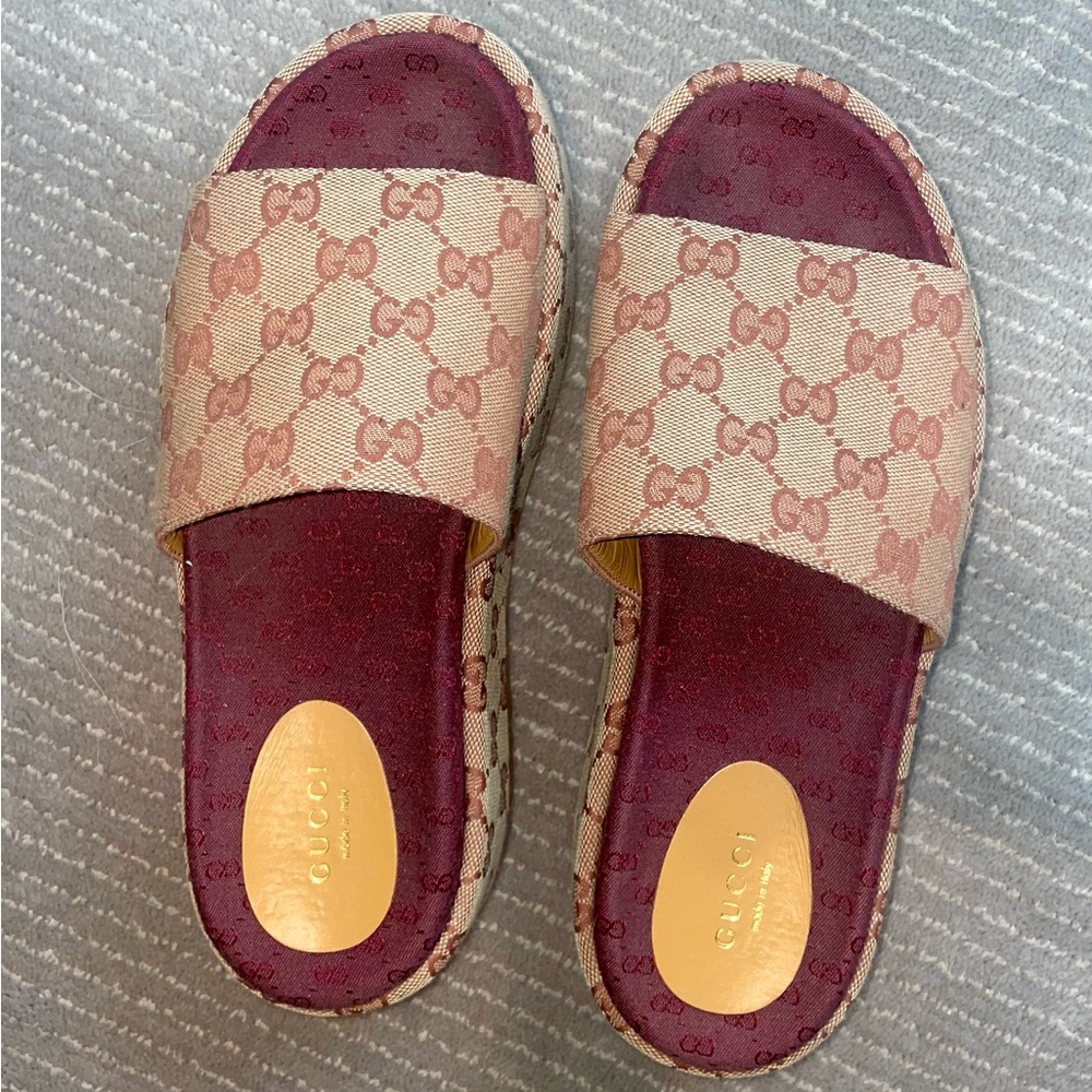 Gucci Platform Slides - Picture 5 of 13
